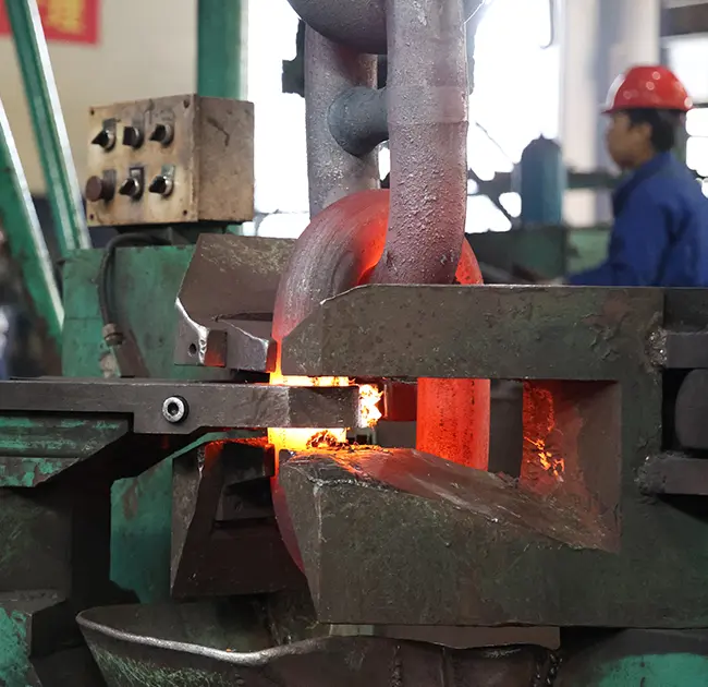 ディープブルーエネルギーの発達を保護する「鉄鋼ボンド」